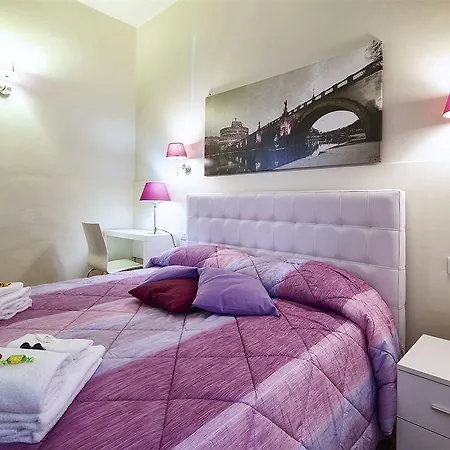Colorseum Residenza בית הארחה